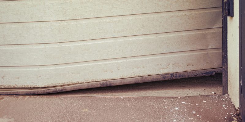 Top Signs You May Need New Garage Doors