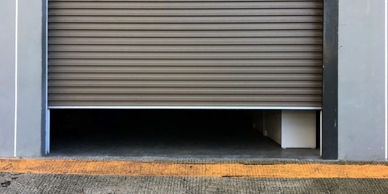 When Do You Need Commercial Emergency Garage Door Repairs?